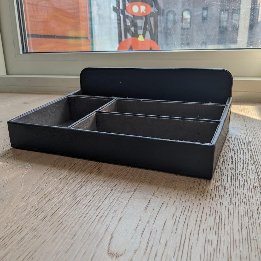 Dresser / Nightstand Organizer